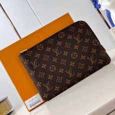 LV Clutch Bags